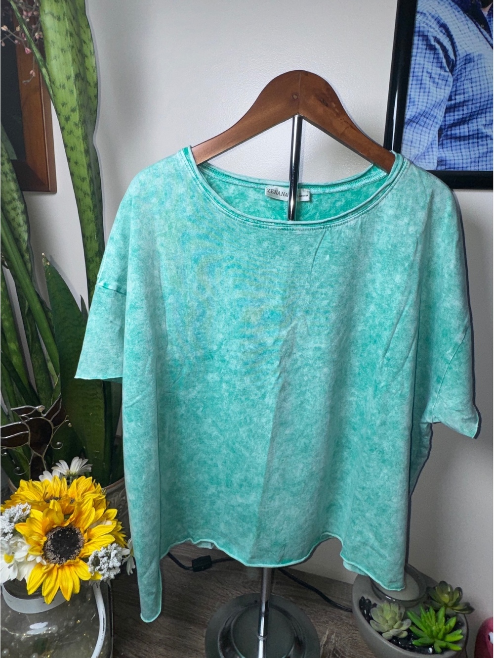 Zenana Acid Wash Acid Wash Boxy Cropped Tee, Kelly Green